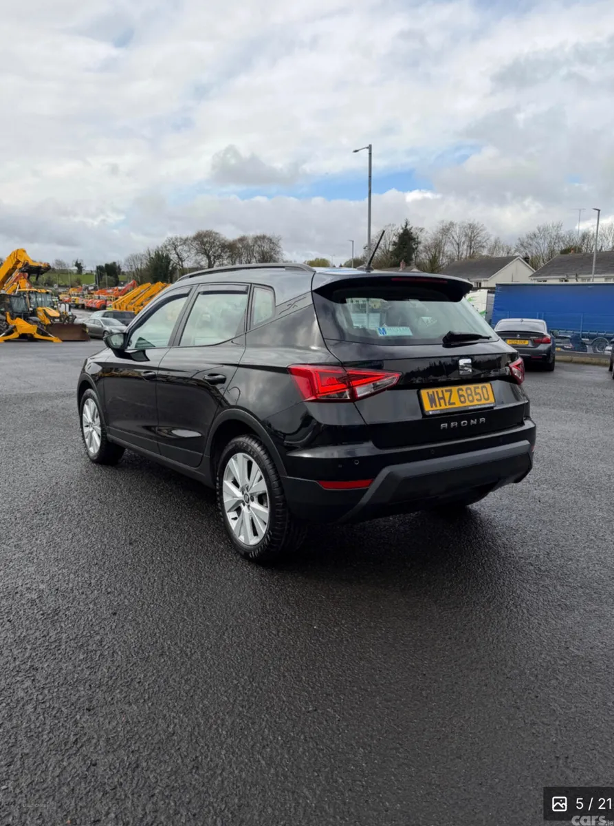 SEAT Arona SUV, Diesel, 2019, Black