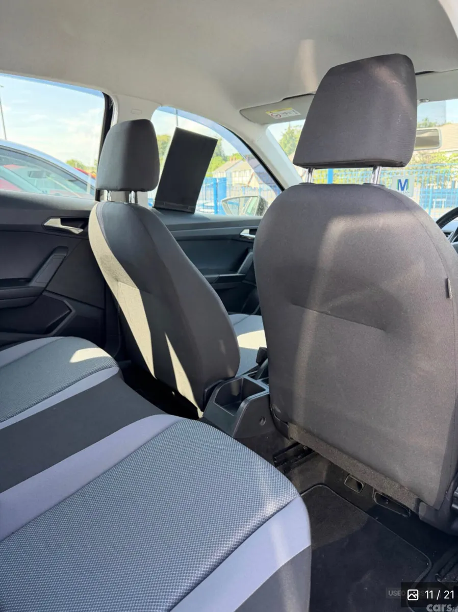 SEAT Arona SUV, Diesel, 2019, Black