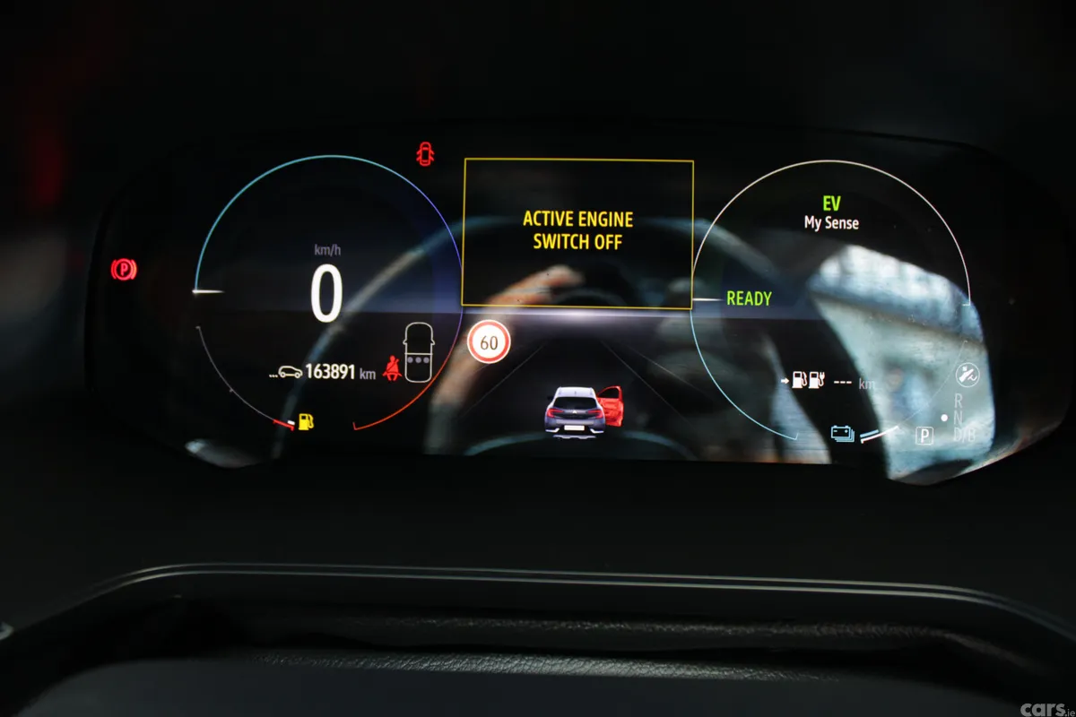 Renault Captur Hatchback, Petrol Plug-in Hybrid, 2021, Grey