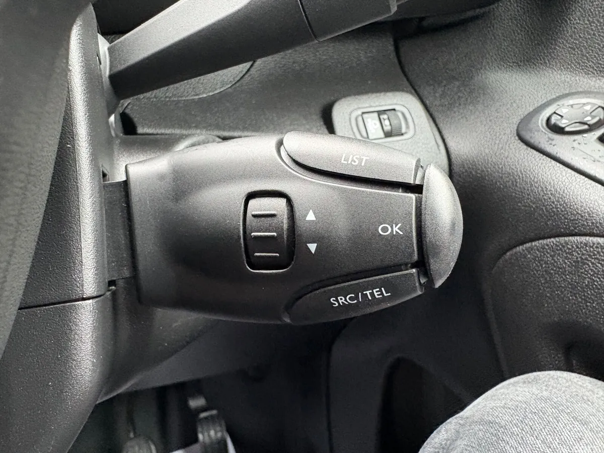 Peugeot Partner MPV, Diesel, 2020, White