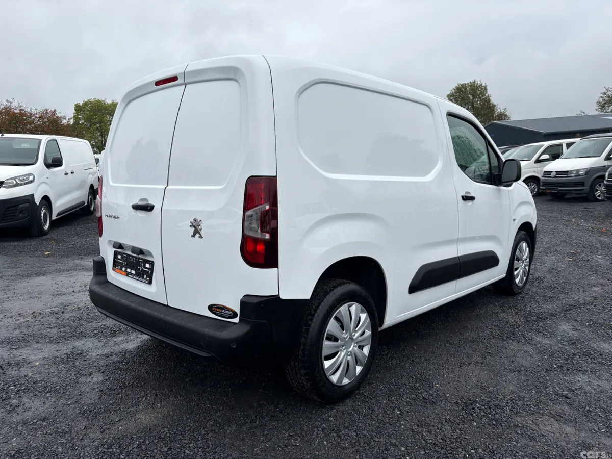 Peugeot Partner MPV, Diesel, 2020, White
