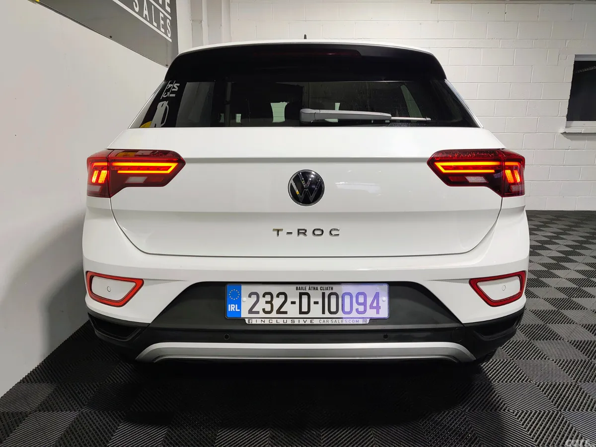 Volkswagen T-Roc SUV, Petrol, 2023, White