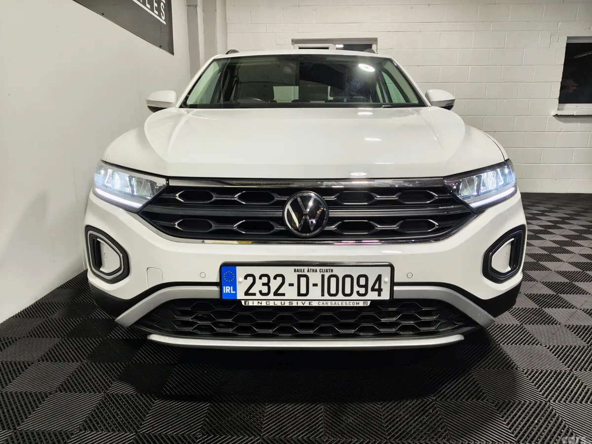 Volkswagen T-Roc SUV, Petrol, 2023, White