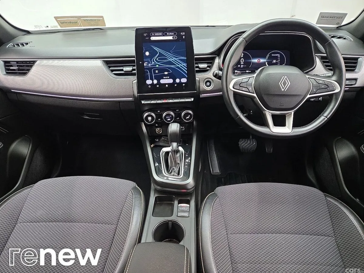 Renault Arkana Hatchback, Petrol Hybrid, 2025, White