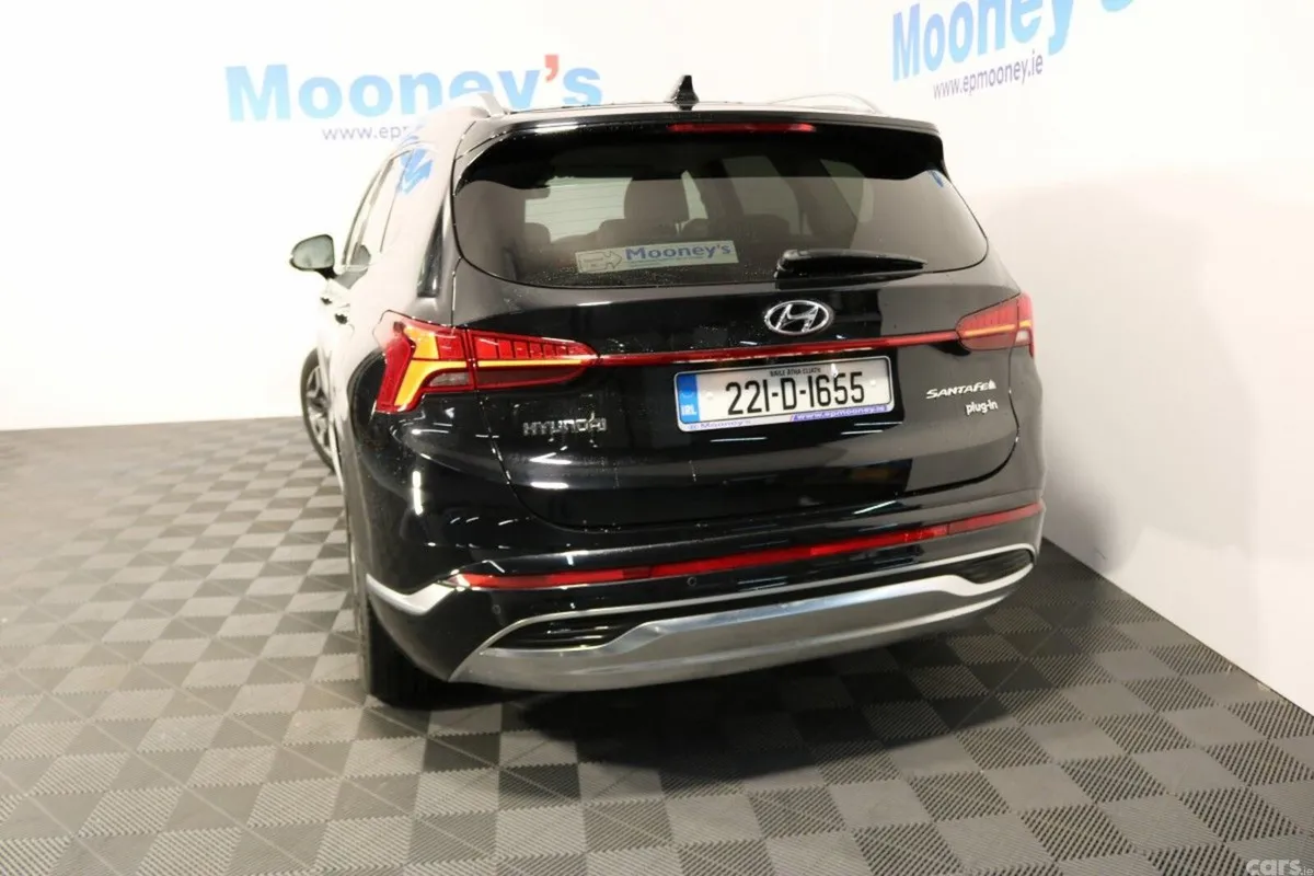 Hyundai Santa Fe SUV, Petrol Plug-in Hybrid, 2022, Black