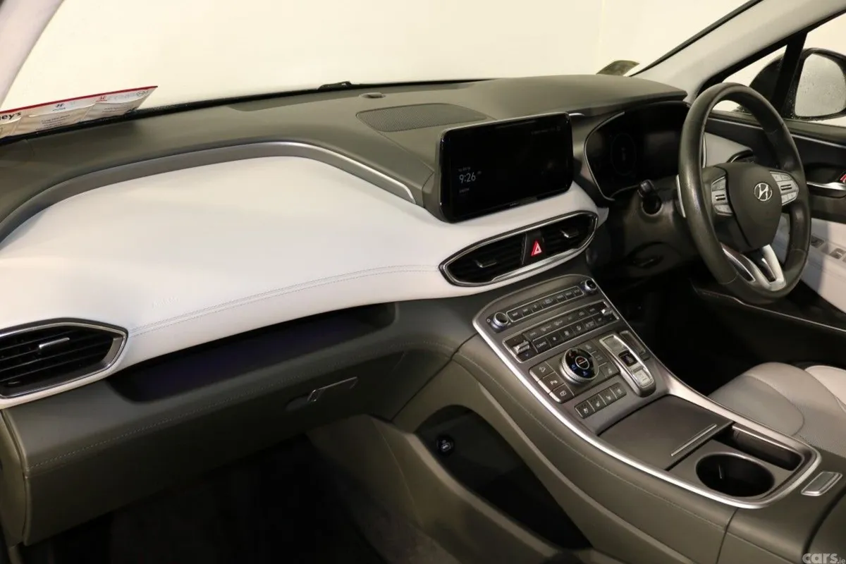 Hyundai Santa Fe SUV, Petrol Plug-in Hybrid, 2022, Black