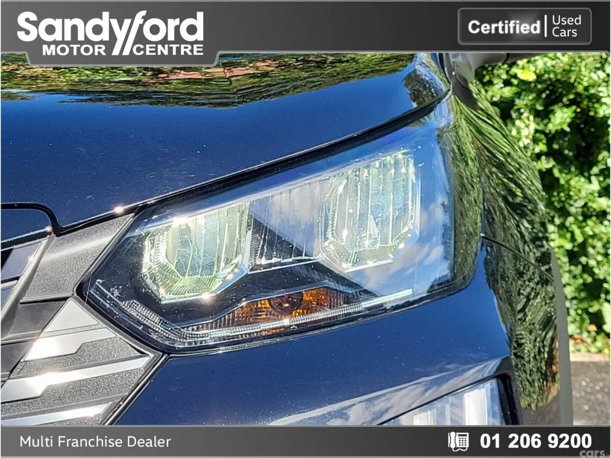 Peugeot 2008 MPV, Petrol, 2024, Black