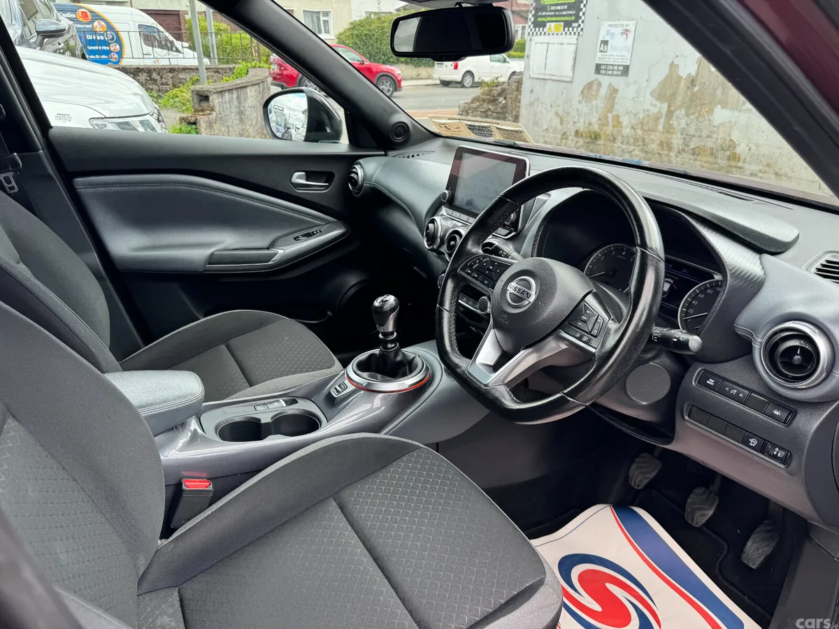 Nissan Juke SUV, Petrol, 2020, Red