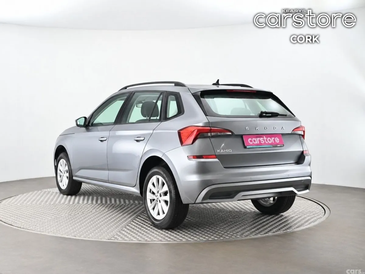 Skoda Kamiq Hatchback, Petrol, 2024, Grey