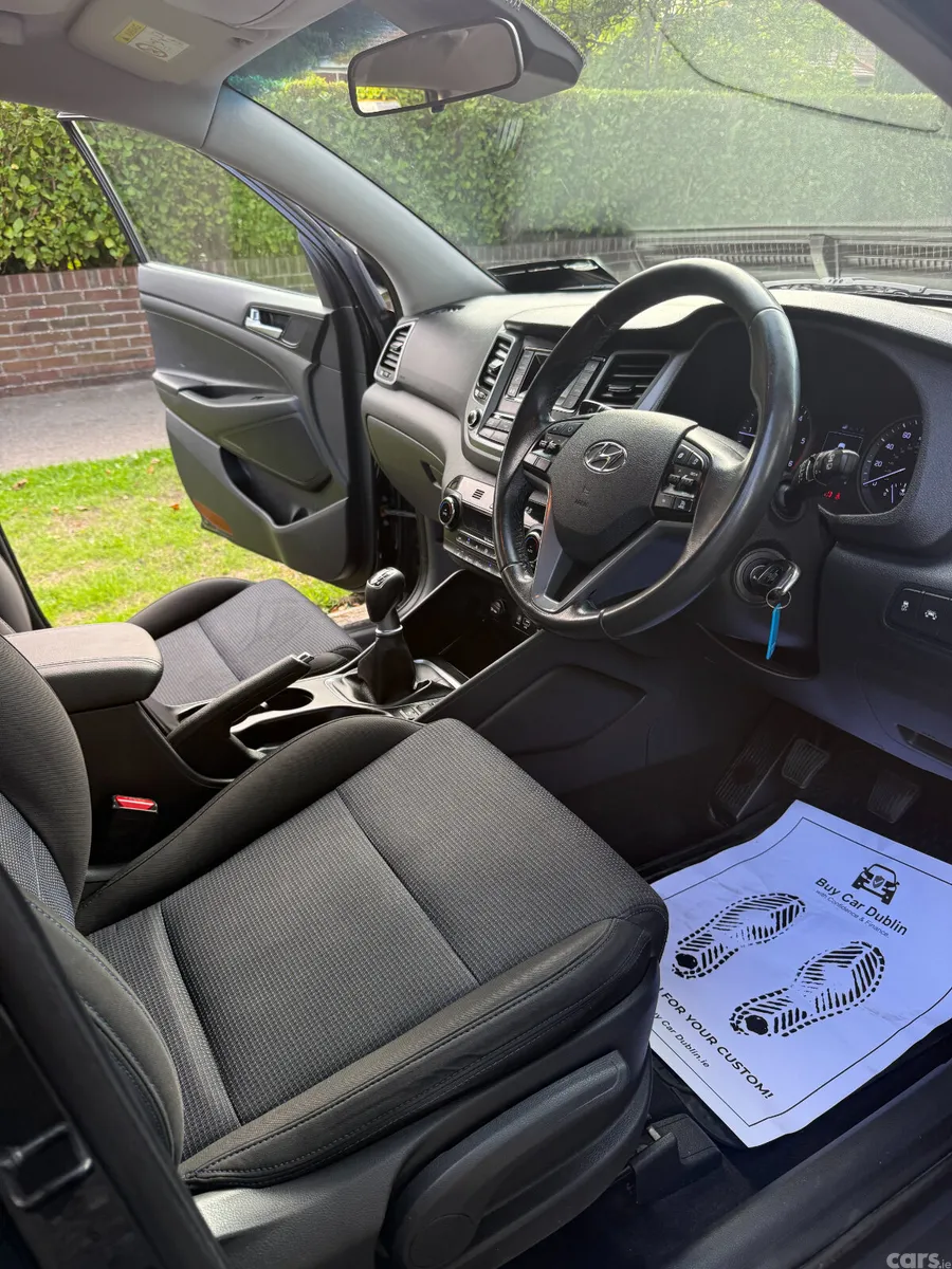 Hyundai Tucson SUV, Diesel, 2015, Black