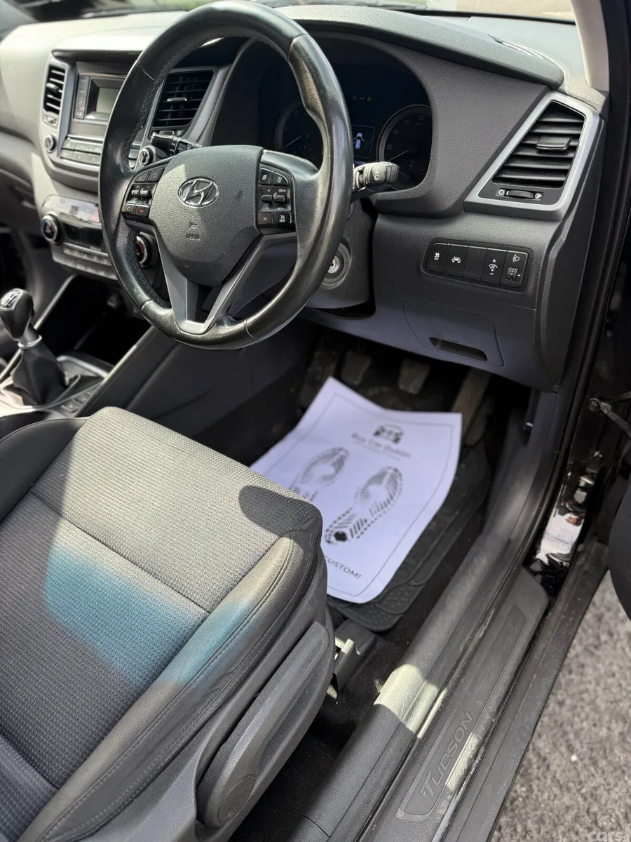 Hyundai Tucson SUV, Diesel, 2015, Black