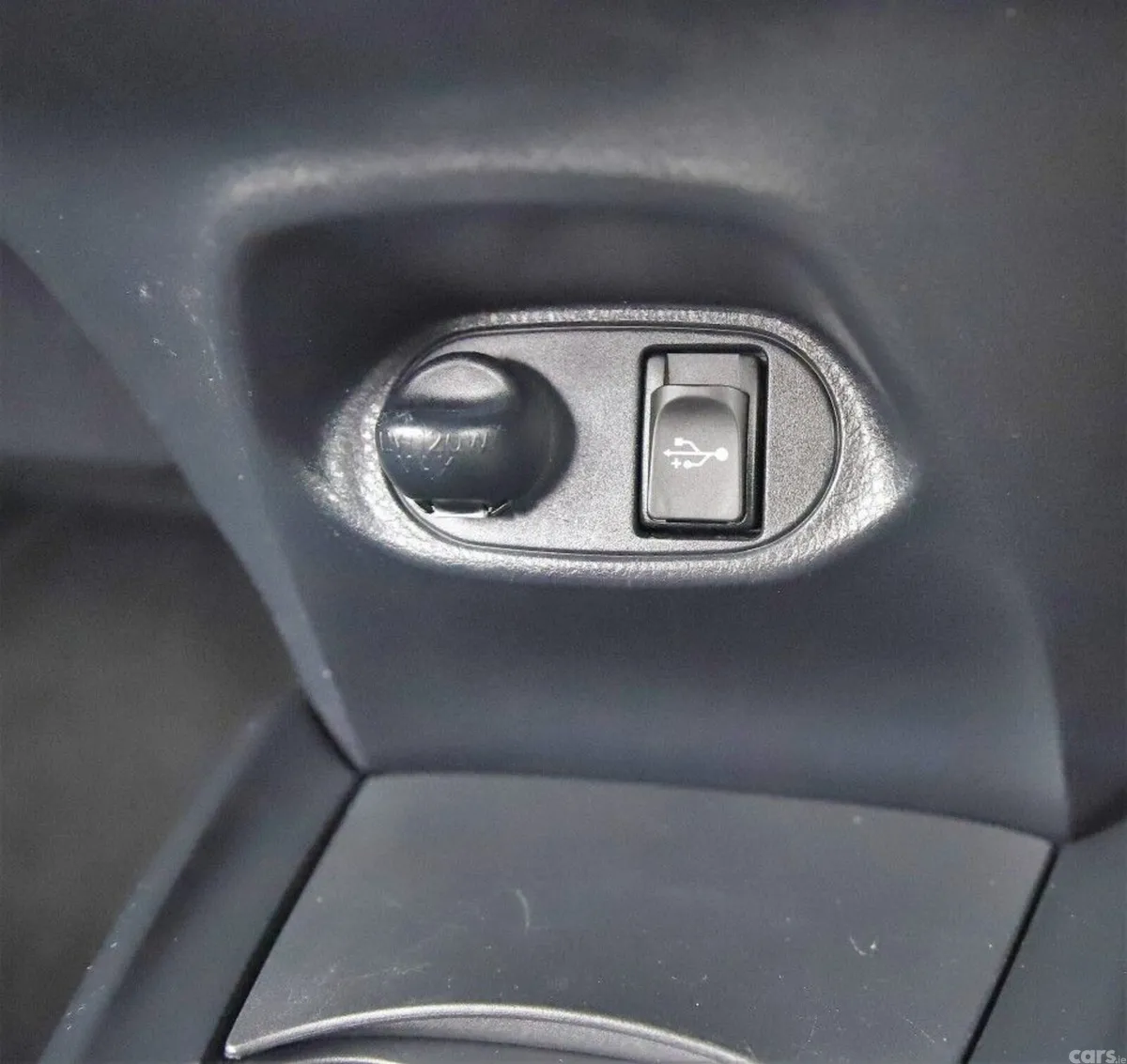 Toyota Yaris Hatchback, Petrol, 2016, Black
