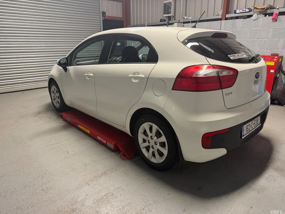 Kia Rio Hatchback, Diesel, 2016, White