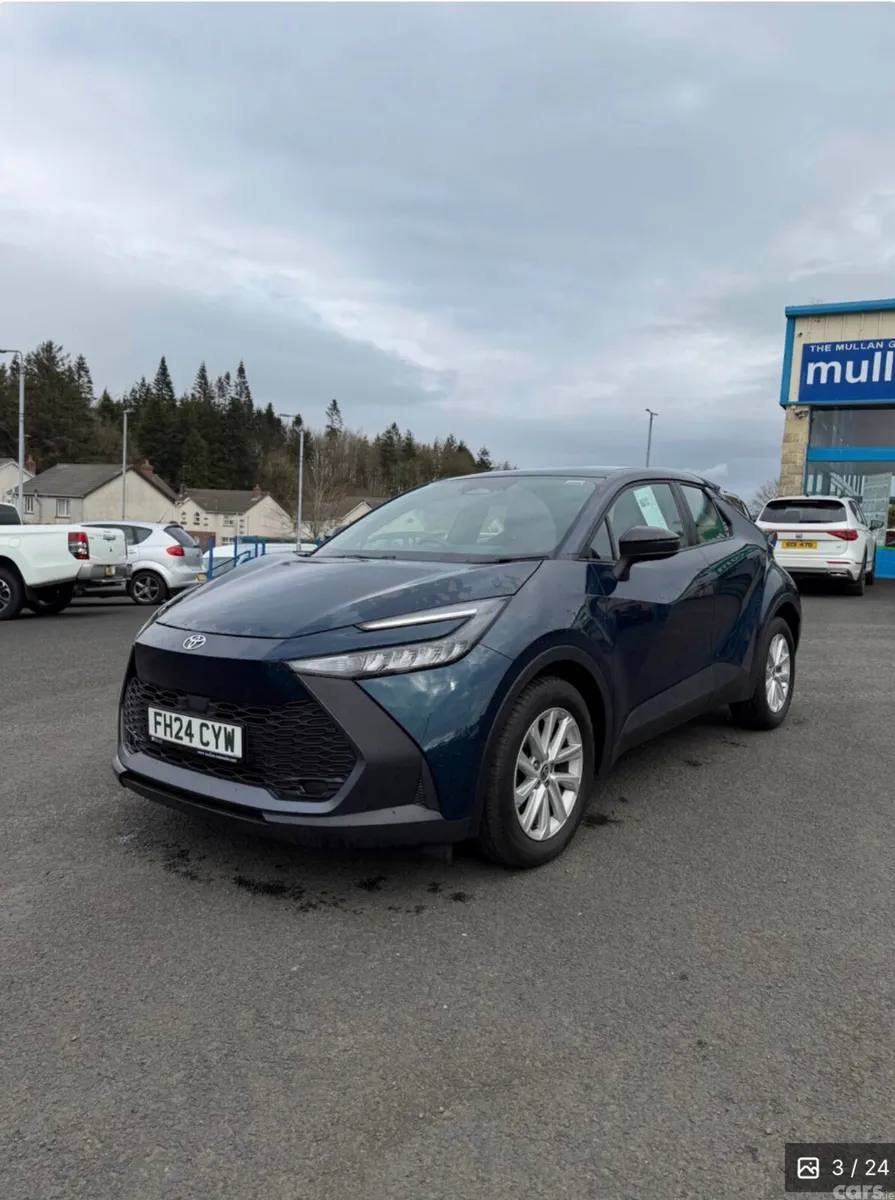 Toyota C-HR+ SUV, Petrol Hybrid, 2024, Blue