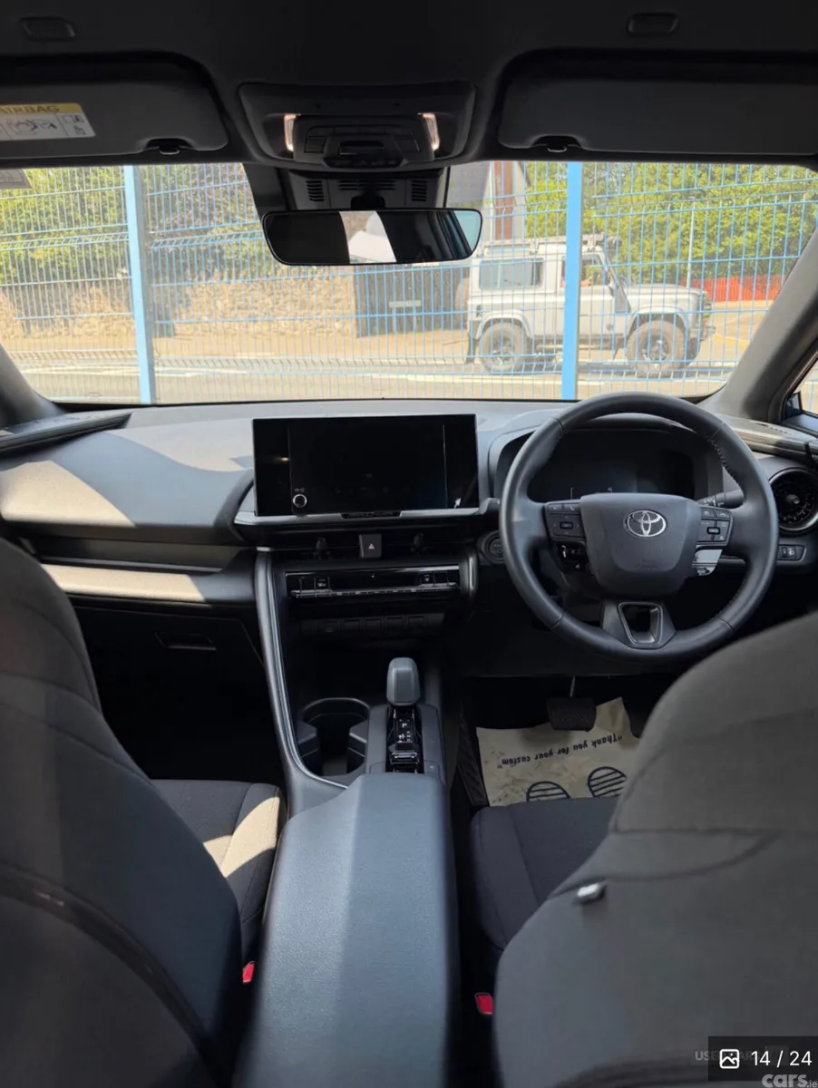 Toyota C-HR+ SUV, Petrol Hybrid, 2024, Blue