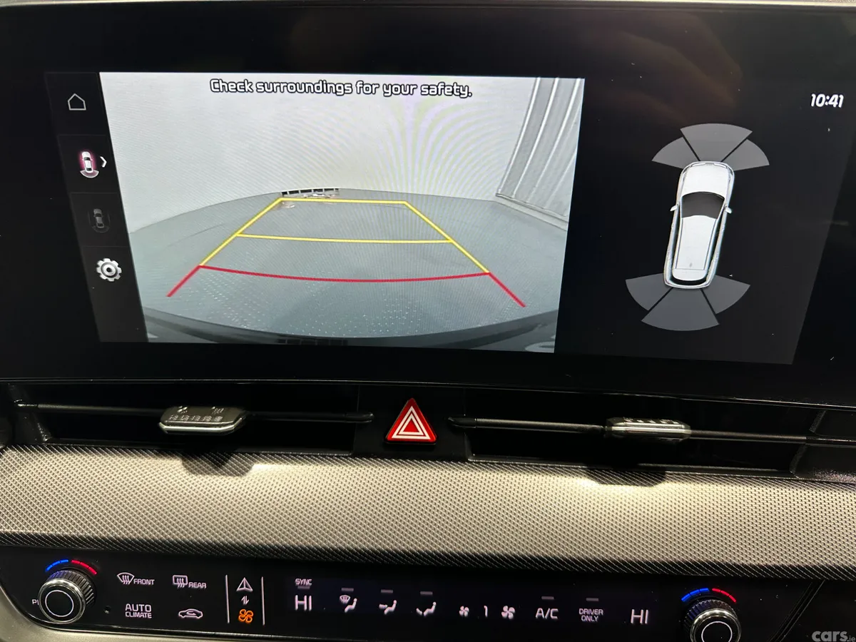 Kia Sportage SUV, Petrol Hybrid, 2024, Grey