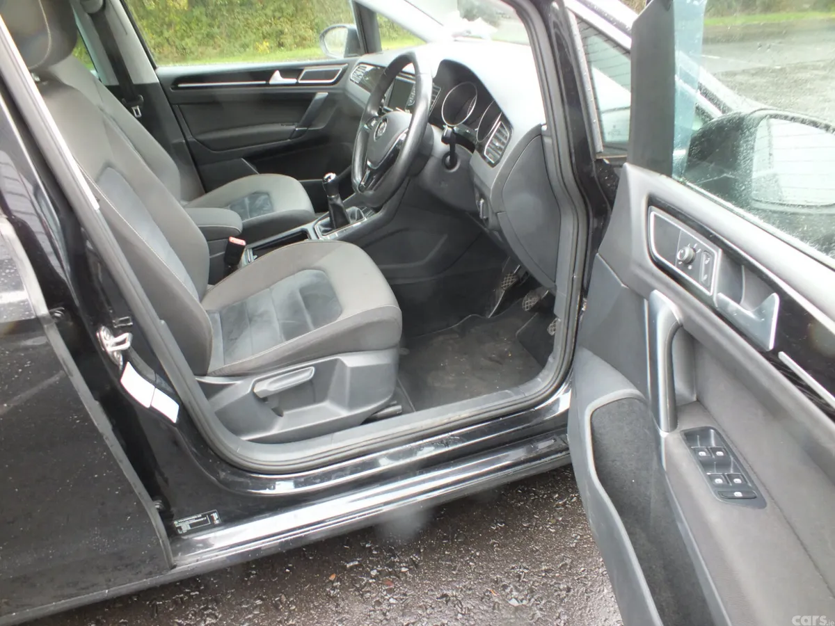 Volkswagen Golf Estate, Diesel, 2017, Black