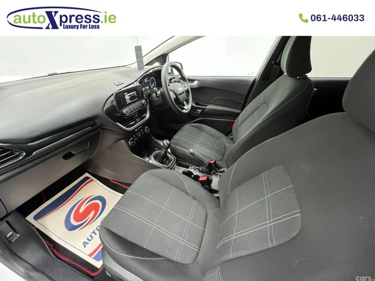 Ford Fiesta Hatchback, Petrol, 2019, White