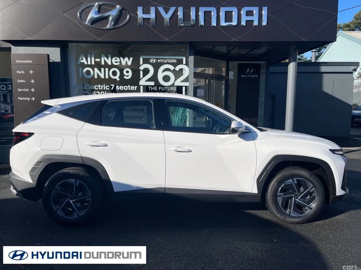 Hyundai Tucson MPV, Petrol Plug-in Hybrid, 2026, White