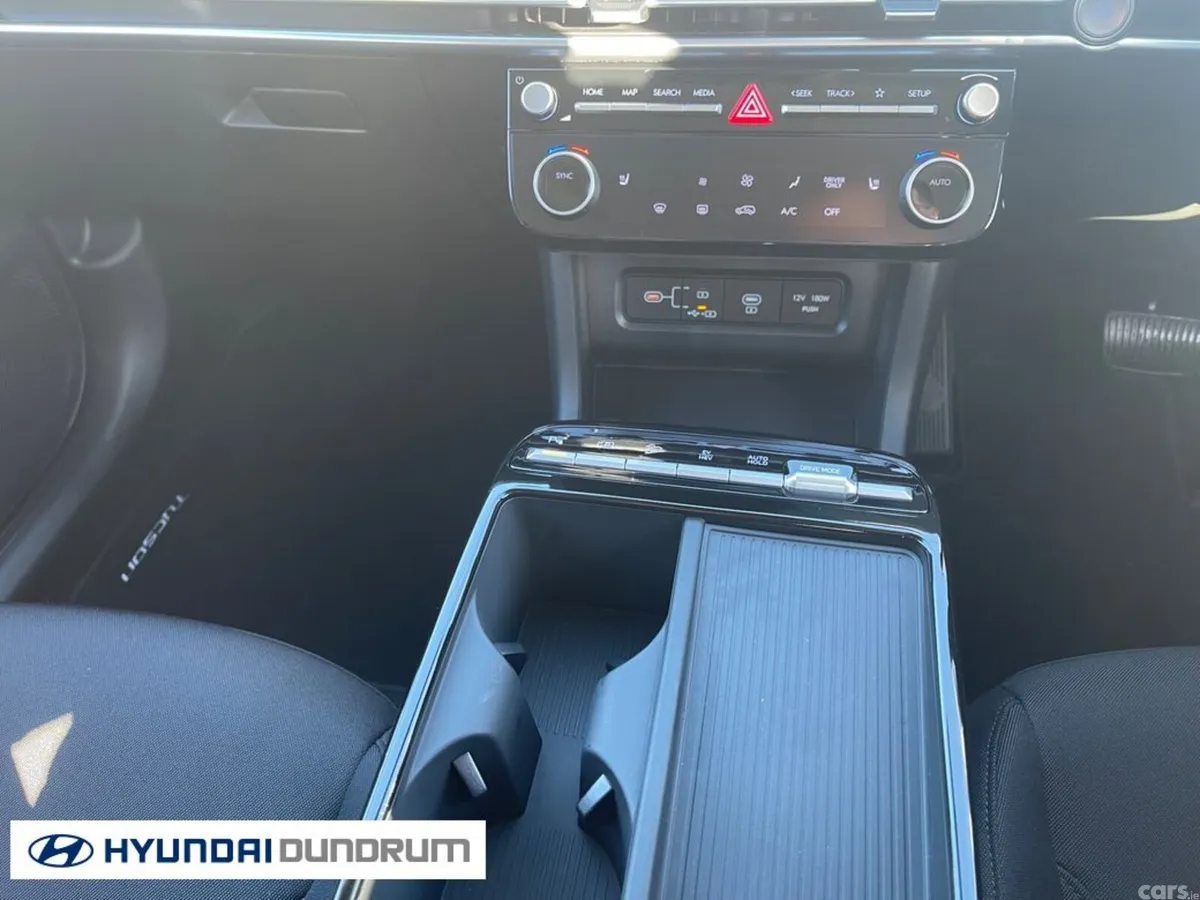Hyundai Tucson MPV, Petrol Plug-in Hybrid, 2026, White