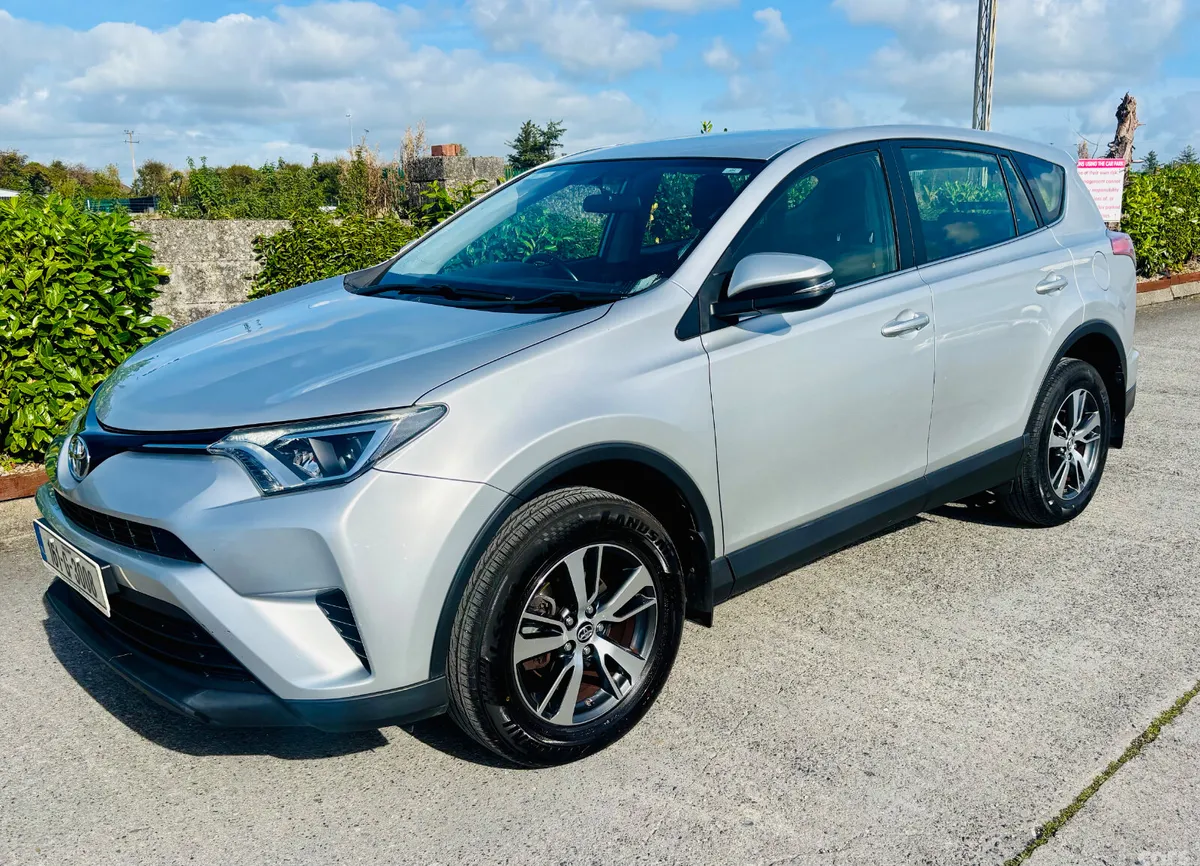 Toyota RAV4 SUV, Diesel, 2016, Silver