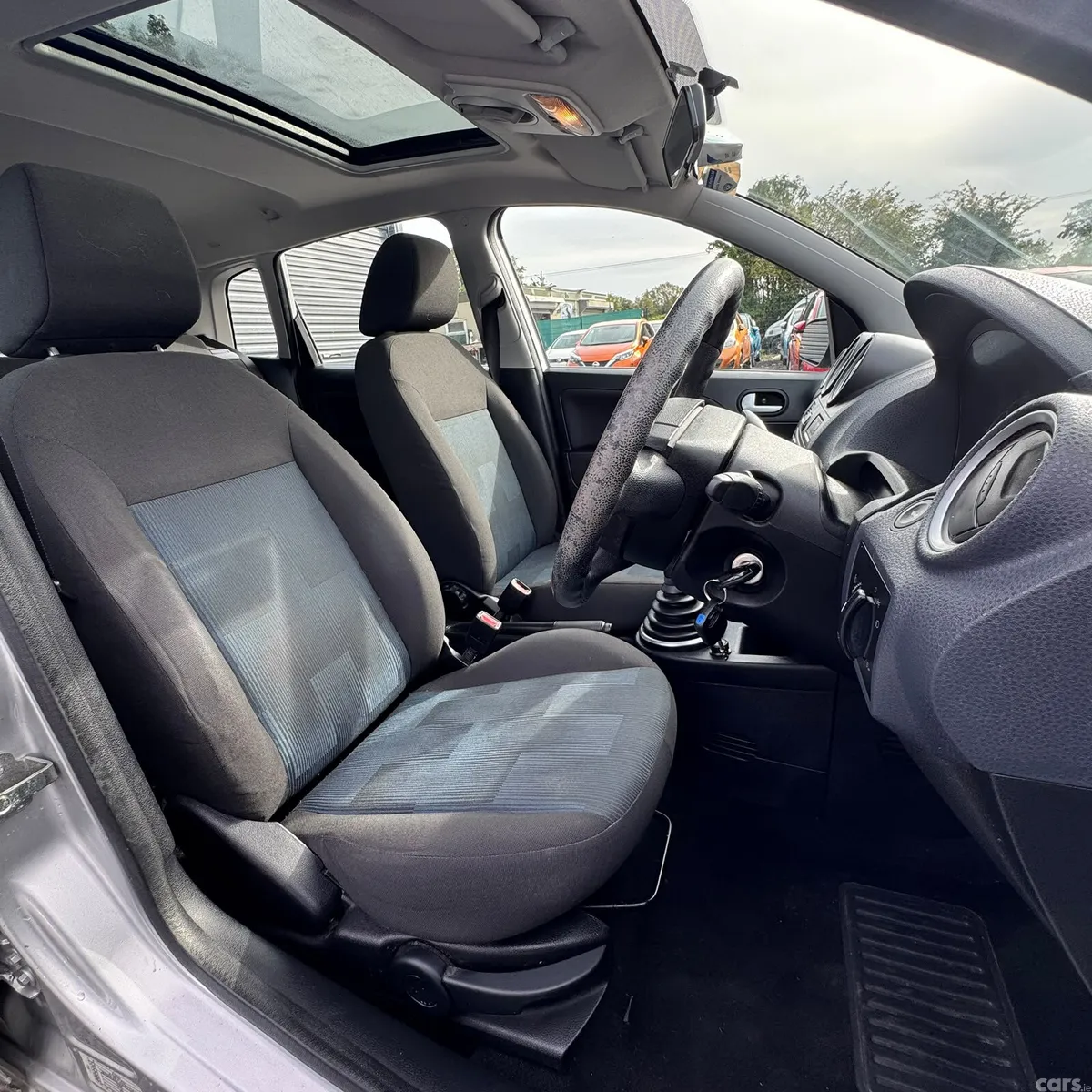 Ford Fiesta Hatchback, Petrol, 2006, Silver