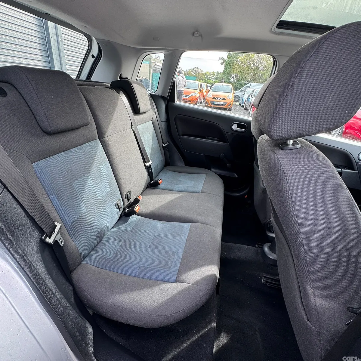 Ford Fiesta Hatchback, Petrol, 2006, Silver