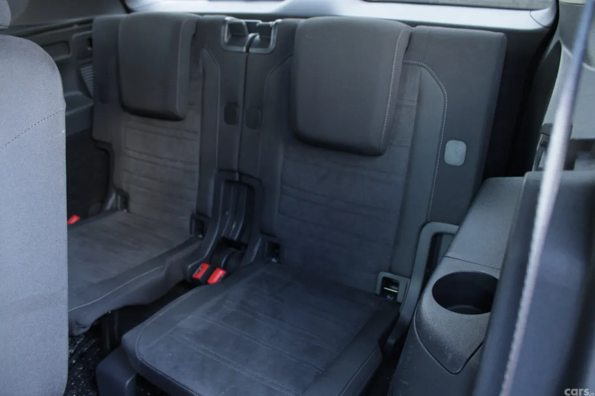 Volkswagen Touran MPV, Diesel, 2020, Black