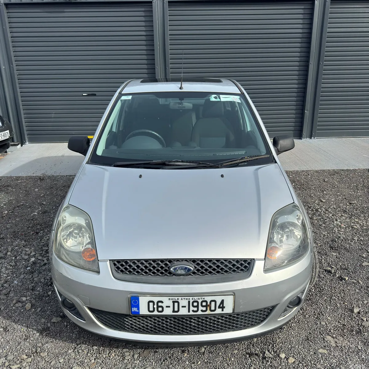 Ford Fiesta Hatchback, Petrol, 2006, Silver