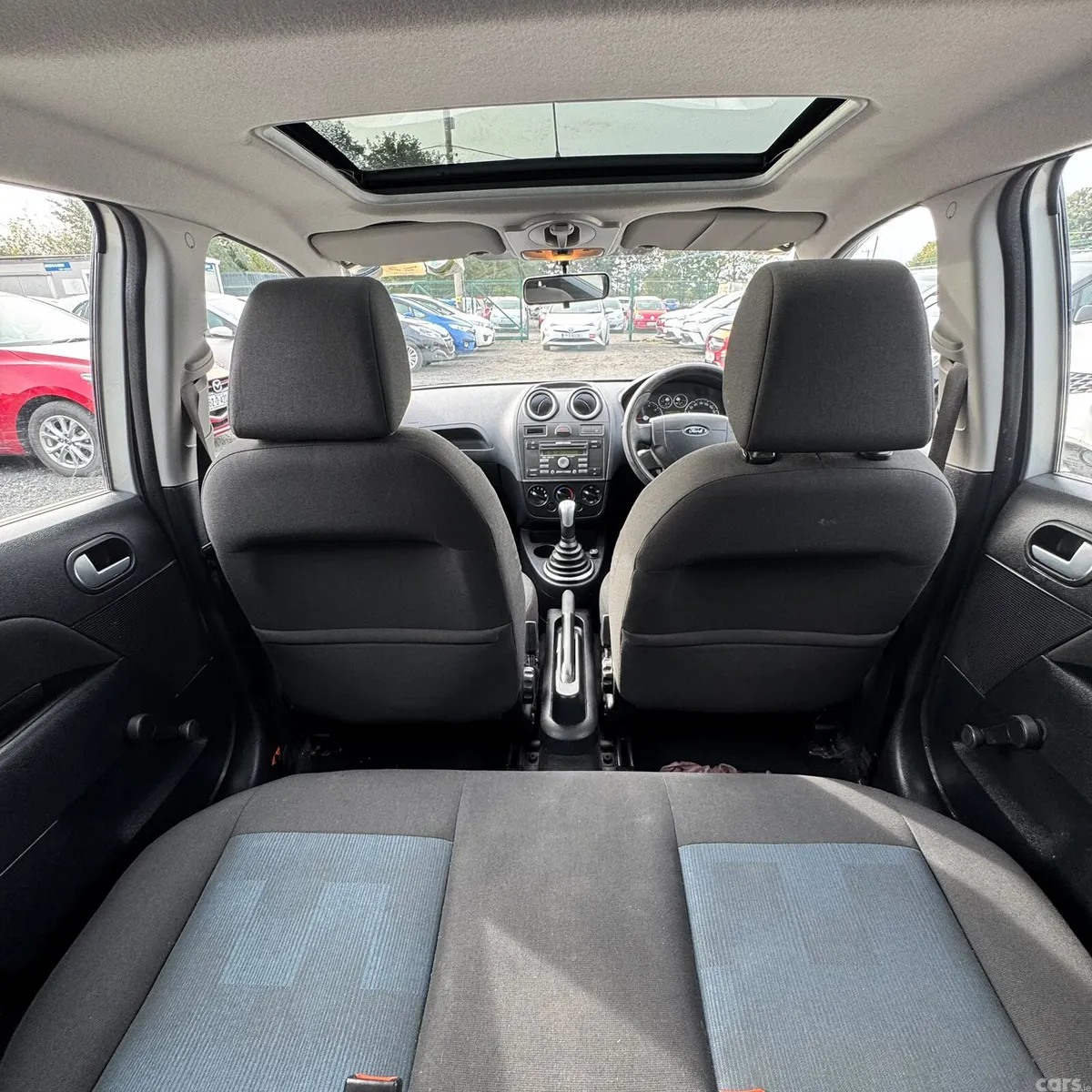 Ford Fiesta Hatchback, Petrol, 2006, Silver