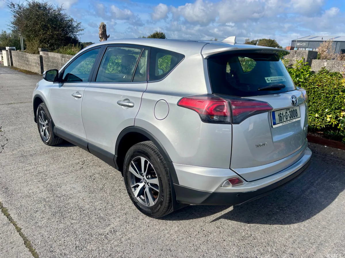 Toyota RAV4 SUV, Diesel, 2016, Silver