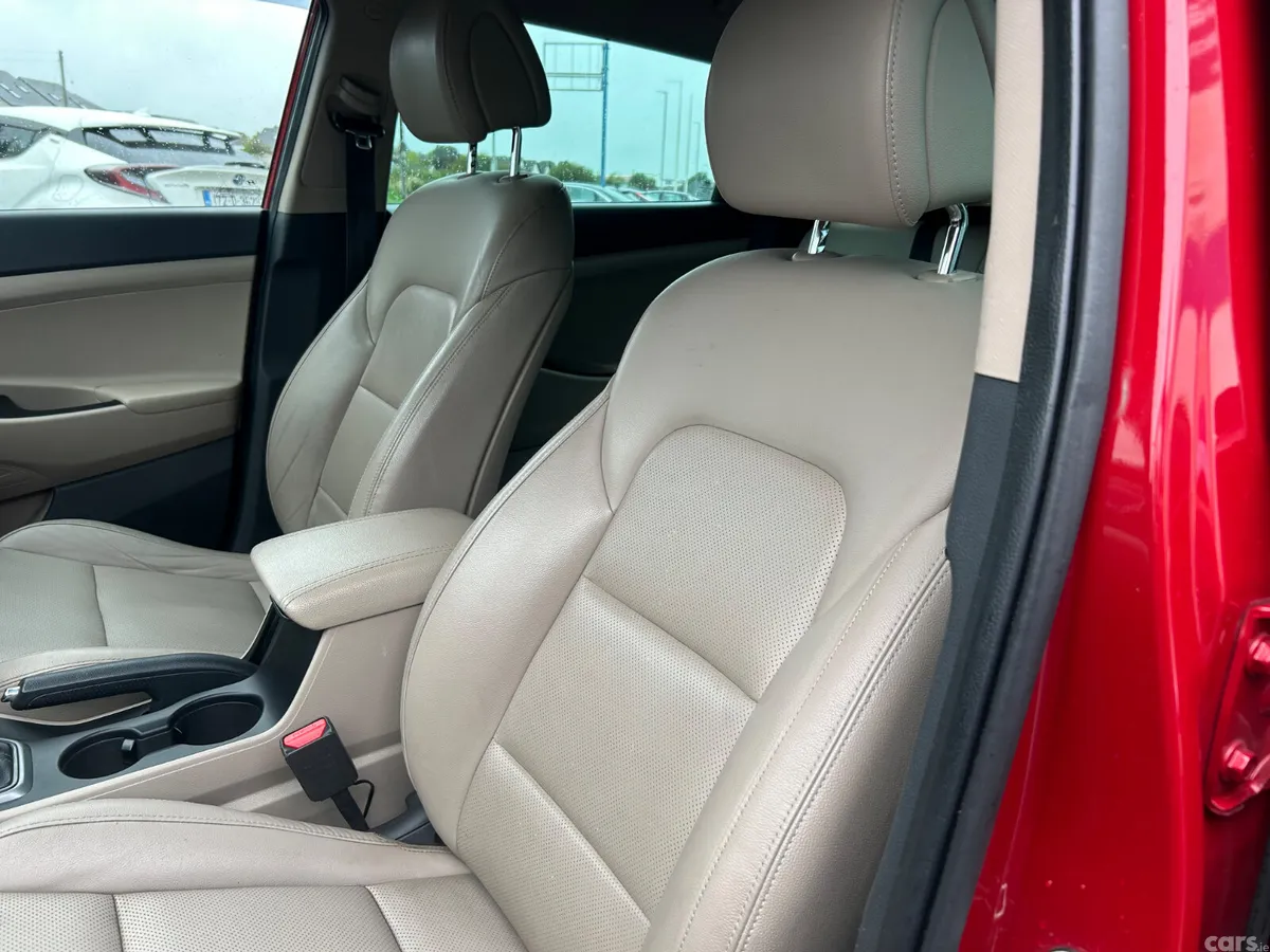 Hyundai Tucson SUV, Diesel, 2017, Red