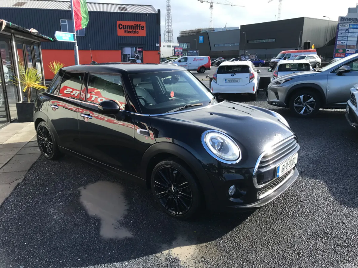 Mini Cooper Hatchback, Petrol, 2016, Black