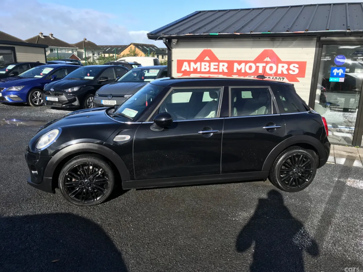 Mini Cooper Hatchback, Petrol, 2016, Black
