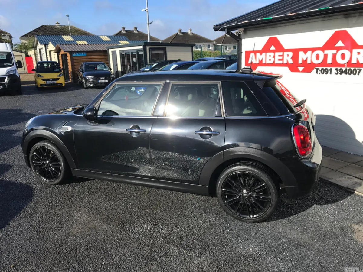 Mini Cooper Hatchback, Petrol, 2016, Black