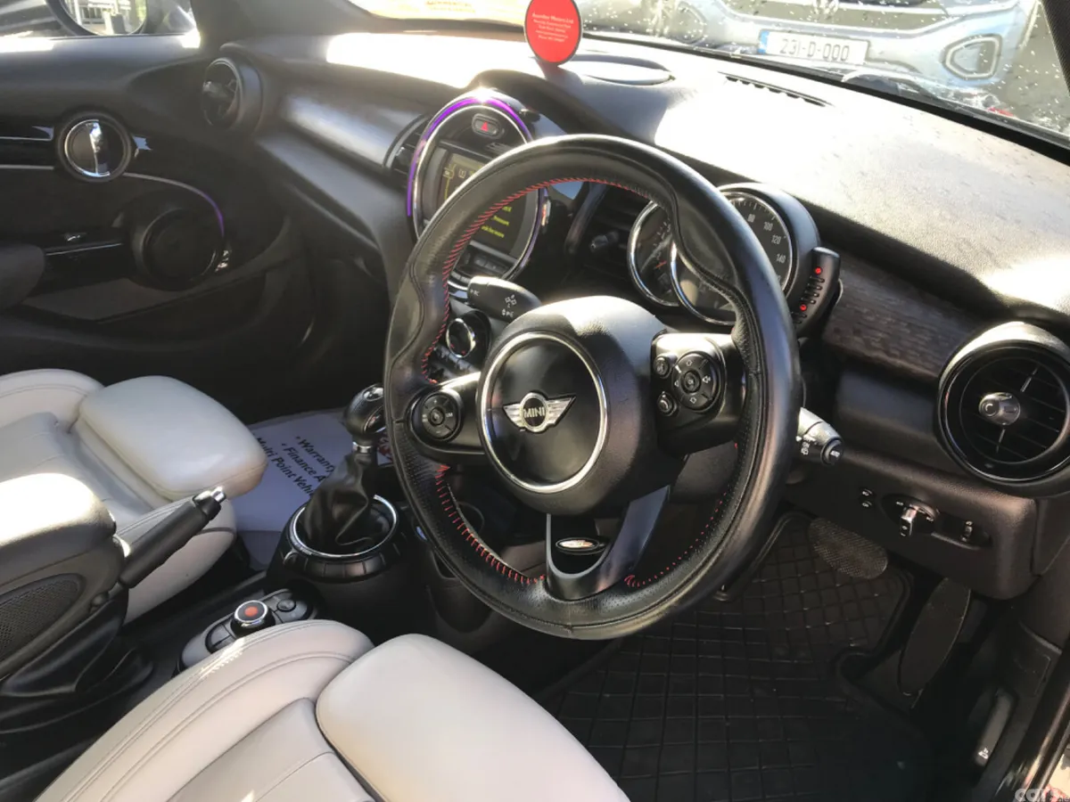 Mini Cooper Hatchback, Petrol, 2016, Black