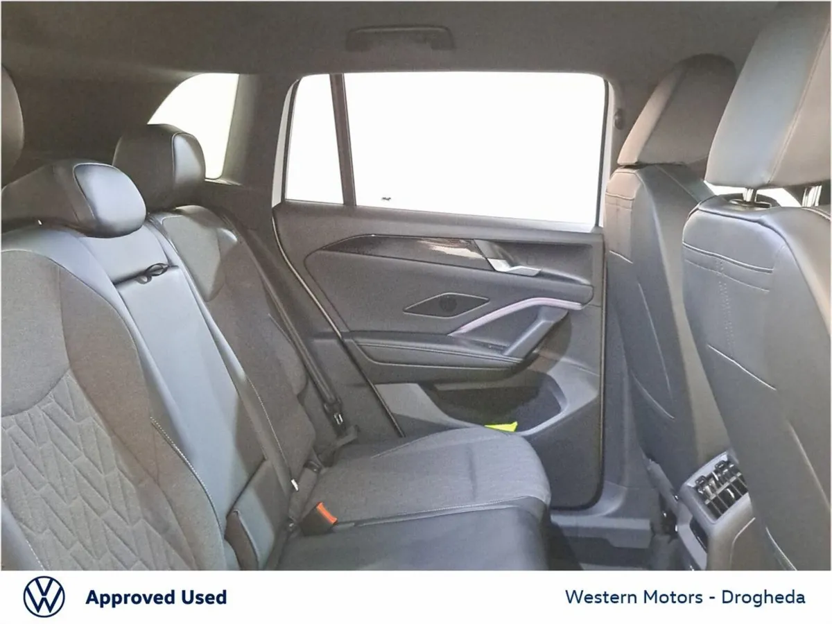 Volkswagen Tiguan SUV, Petrol Plug-in Hybrid, 2026, White