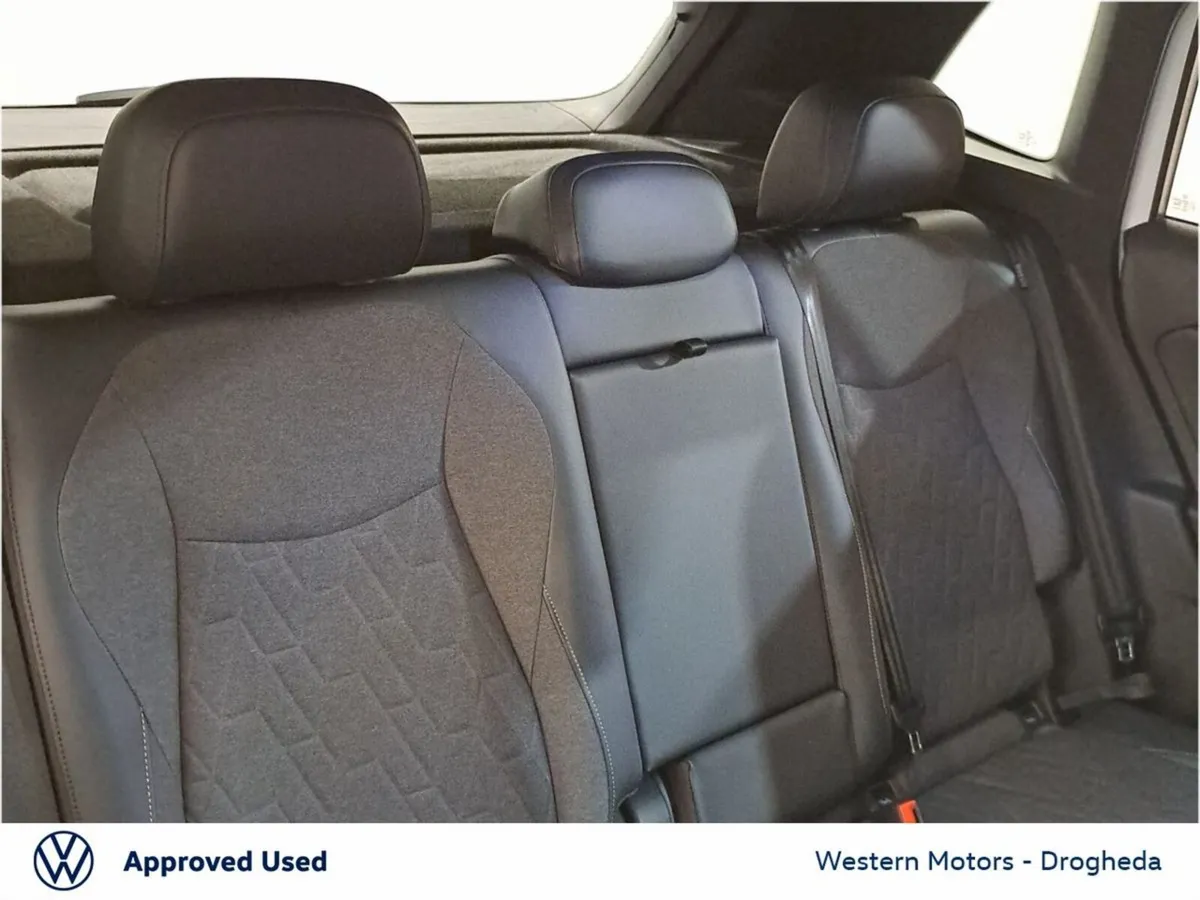 Volkswagen Tiguan SUV, Petrol Plug-in Hybrid, 2026, White