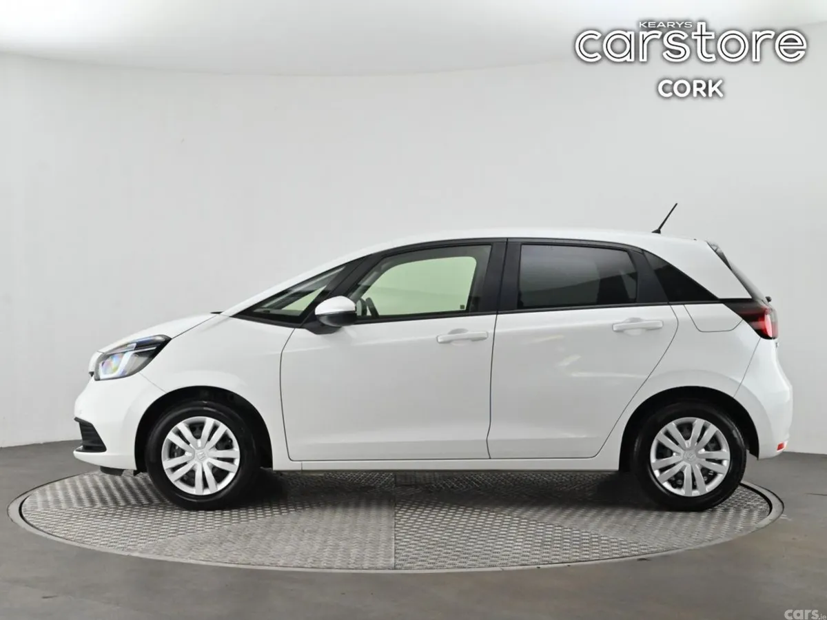 Honda Fit Hatchback, Petrol Hybrid, 2023, White