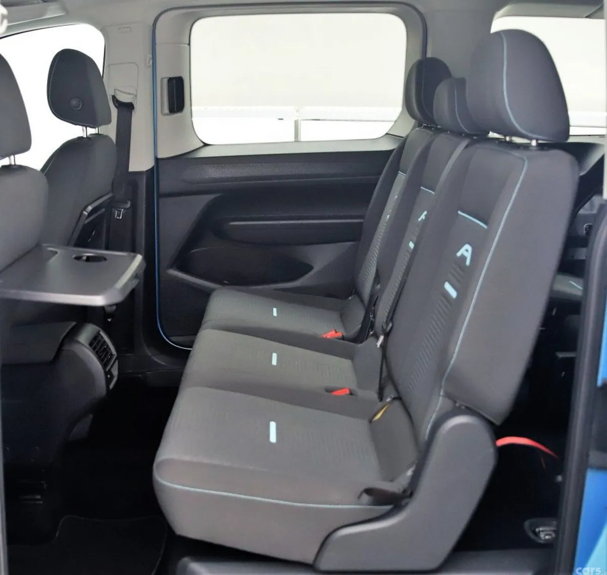 Ford Tourneo Connect MPV, Diesel, 2023, Blue