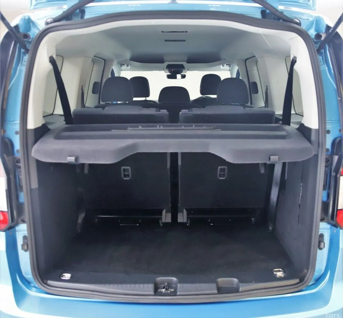 Ford Tourneo Connect MPV, Diesel, 2023, Blue