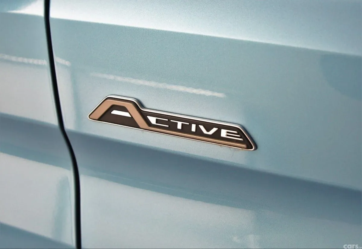 Ford Tourneo Connect MPV, Diesel, 2023, Blue