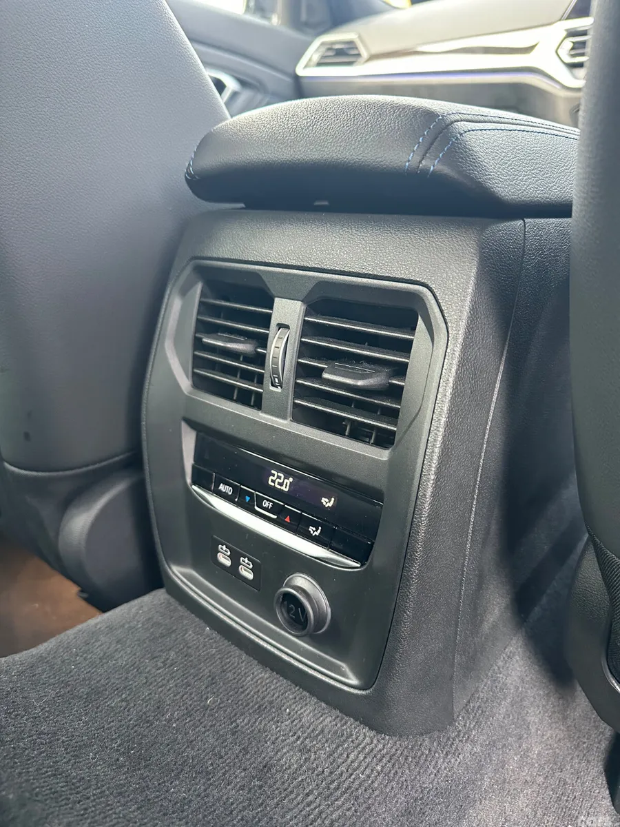 BMW 3-Series Saloon, Diesel, 2019, White