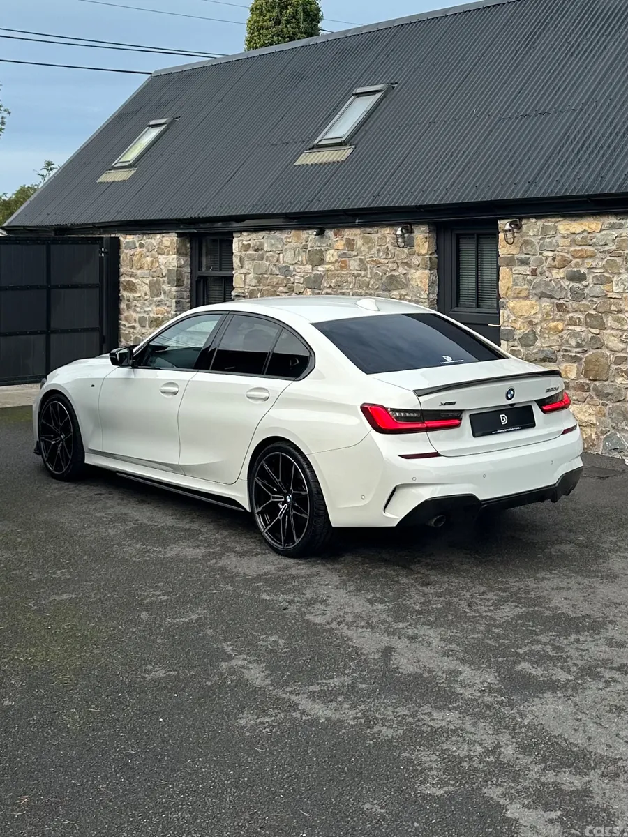BMW 3-Series Saloon, Diesel, 2019, White
