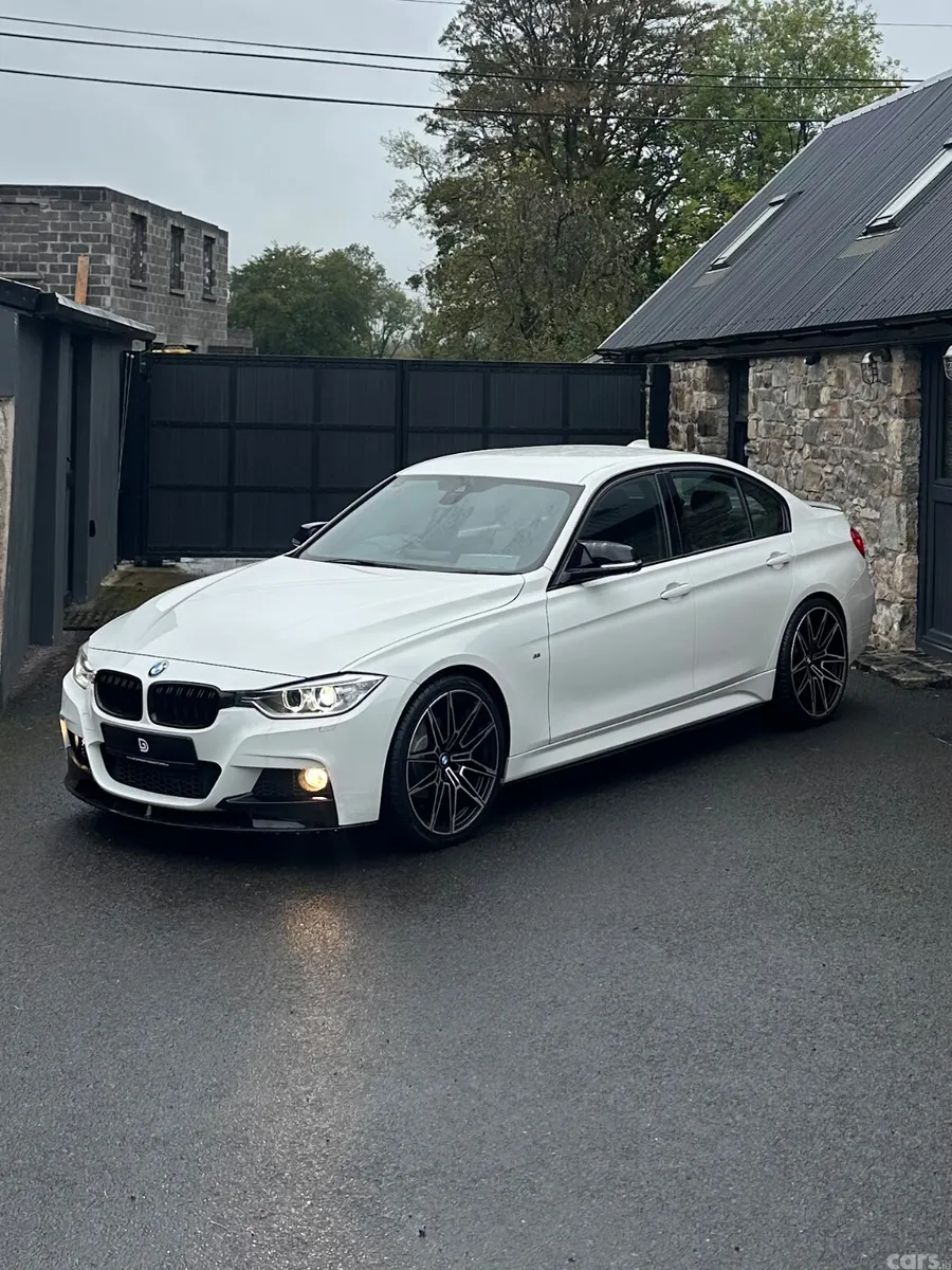 BMW 3-Series Saloon, Diesel, 2013, White