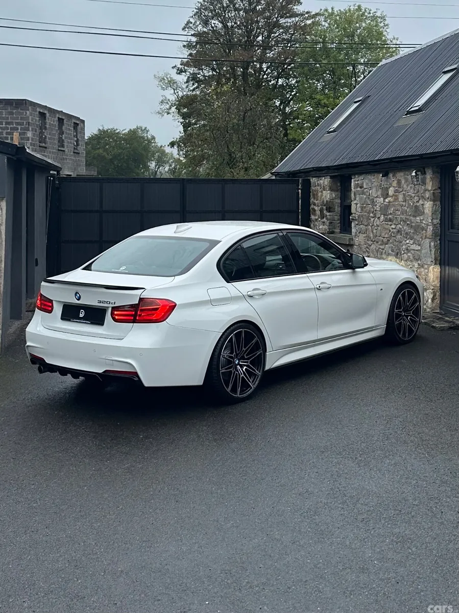 BMW 3-Series Saloon, Diesel, 2013, White
