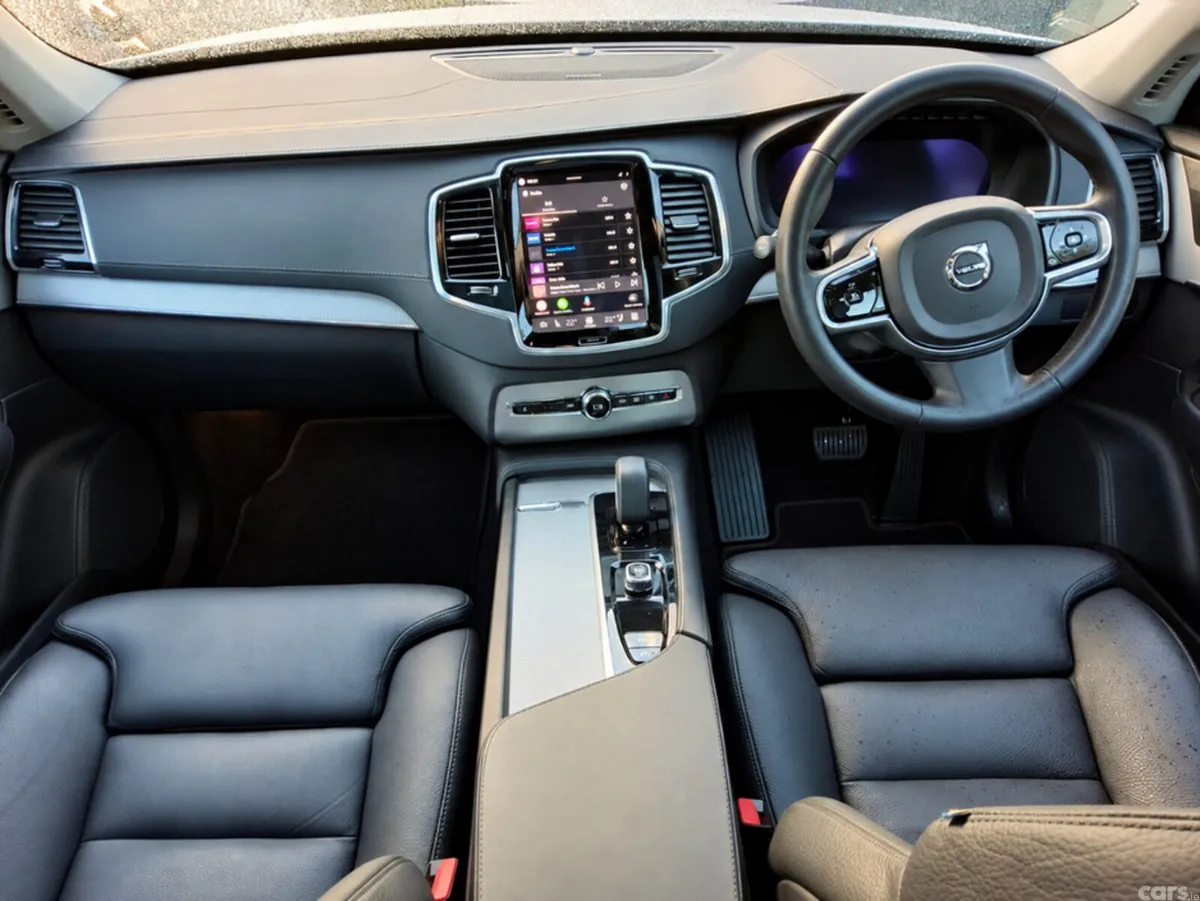 Volvo XC90 SUV, Petrol Plug-in Hybrid, 2024, Silver
