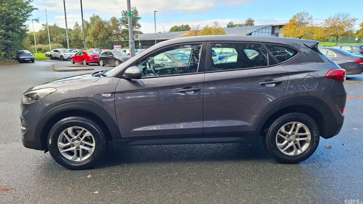 Hyundai Tucson SUV, Diesel, 2017, Black