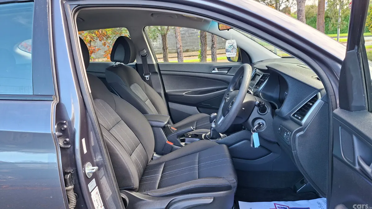 Hyundai Tucson SUV, Diesel, 2017, Black