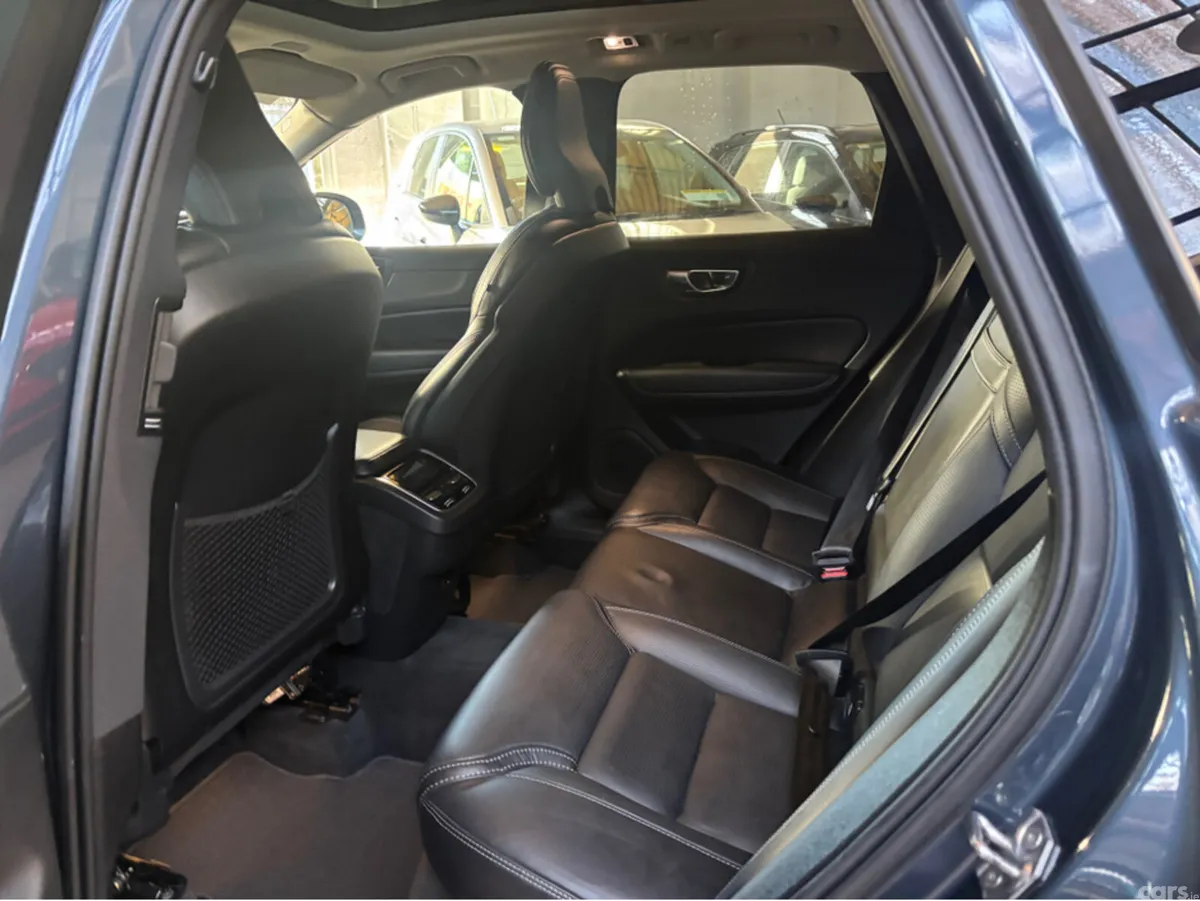 Volvo XC60 SUV, Diesel, 2020, Blue